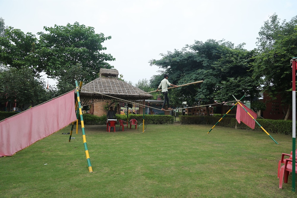 Photo 19