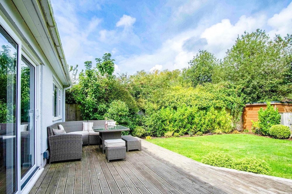Marshmallow - 2 Bedroom Cottage - Oxwich