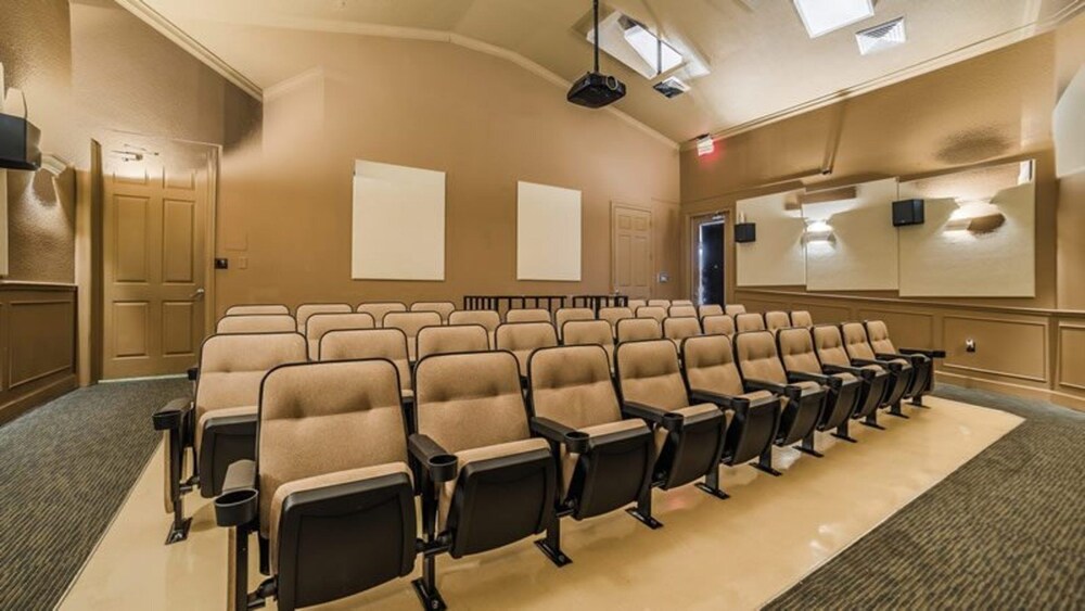 meeting & event spaces