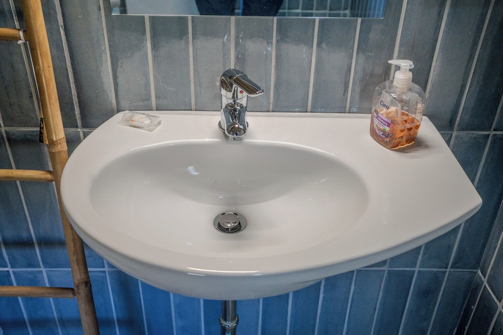 Casale nel Verde con Piscina e Vista