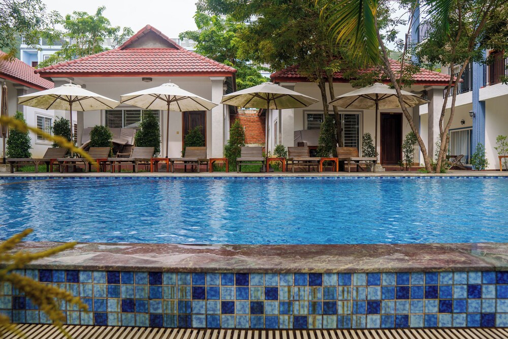 New Dragon Inn Guest House