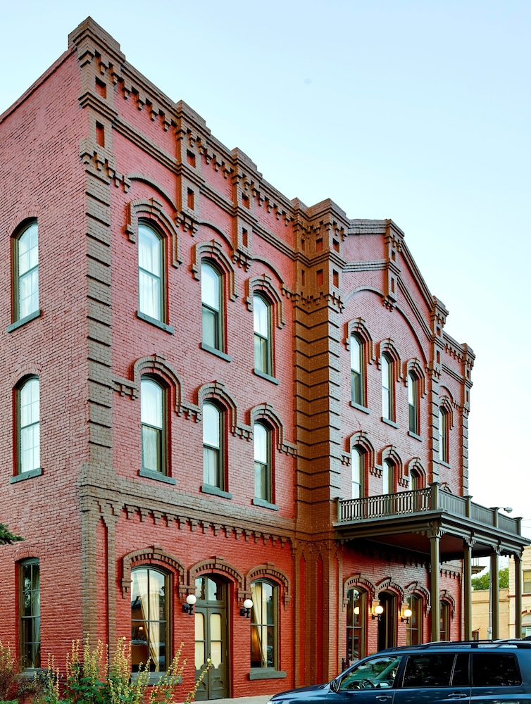 Grand Union Hotel