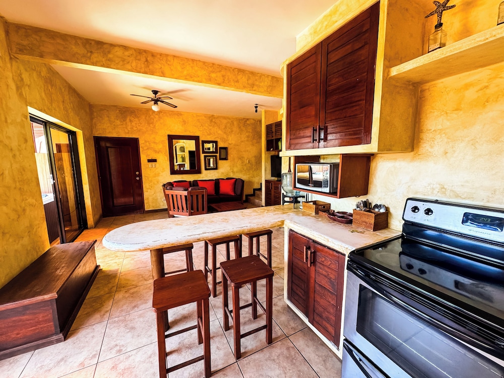 Villas Le Suisse Monterrico