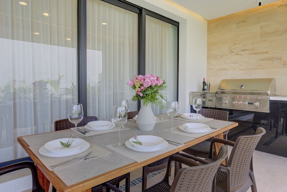 Vista Natura-Luxury Home Near the Beach