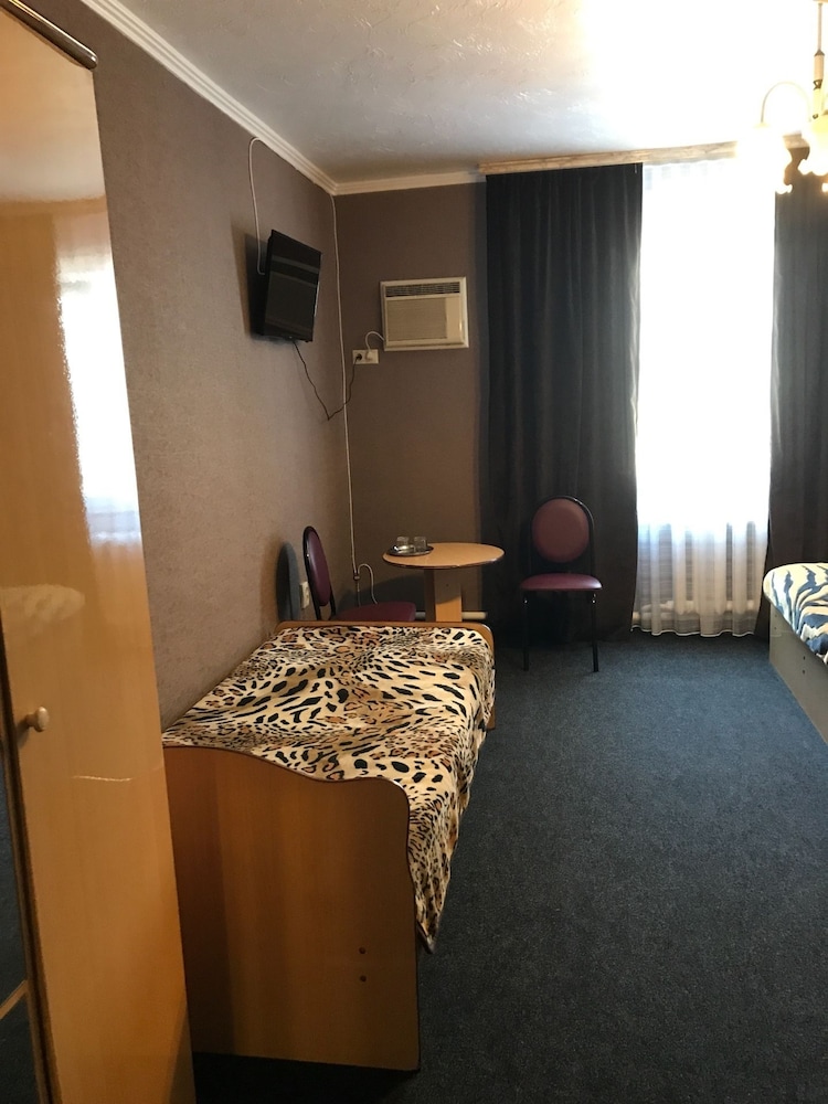 Elena Guest House