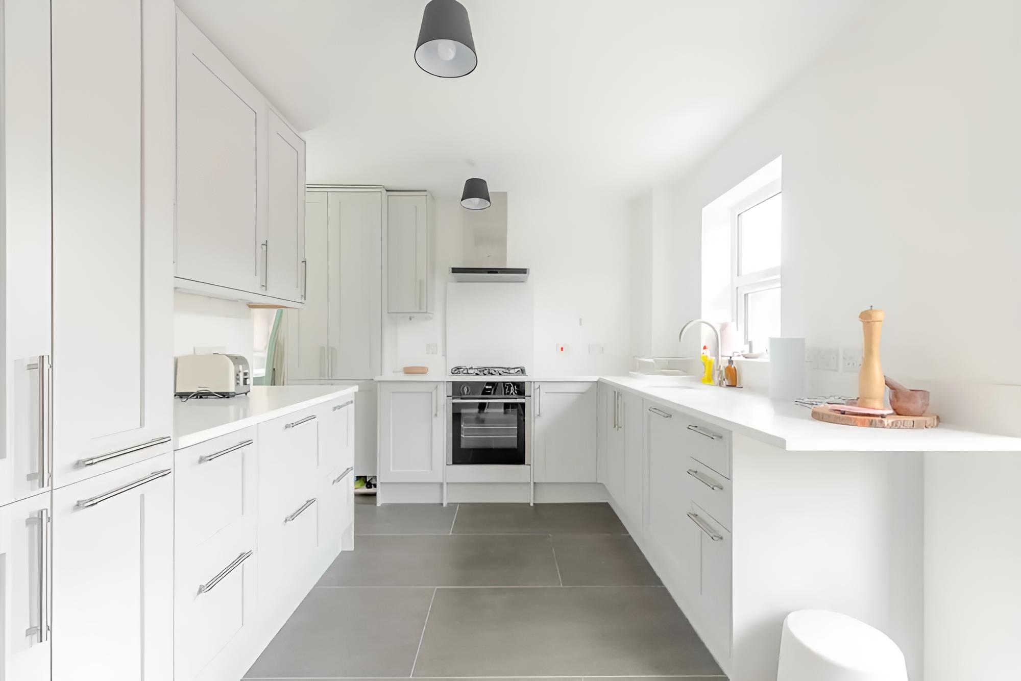 Bright & Spacious 5BD House - Peckham