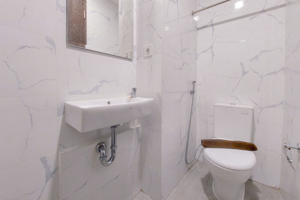 Comfy and Strategic Studio at Pacific Garden Alam Sutera Apartment