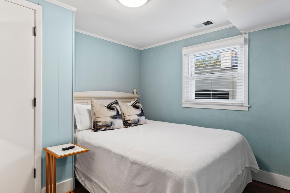 Lachicotte Vacation Rentals