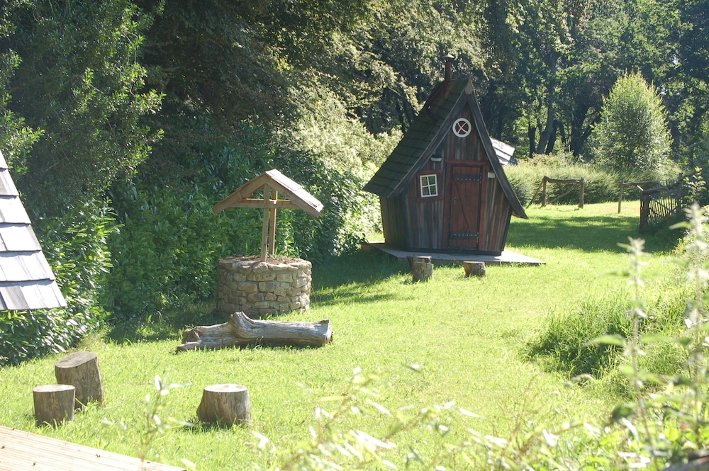 Insolites Du Camping De Trezulien