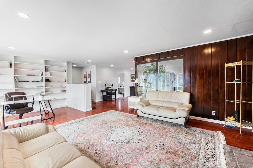 SFO Spacious Beautiful 3BR House