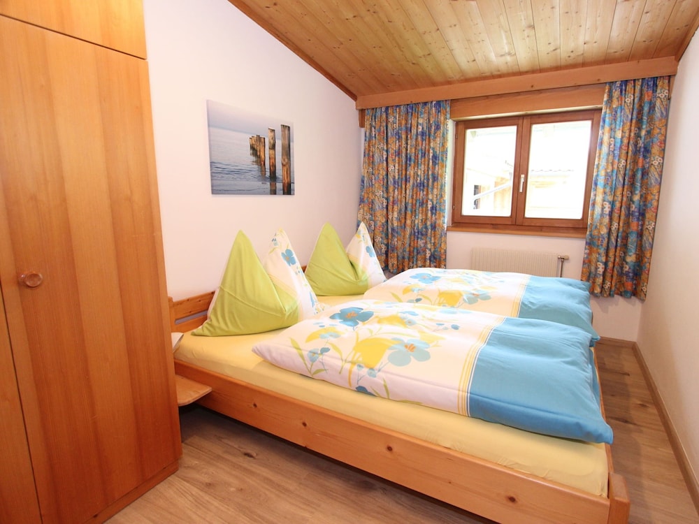 Apartment in Viehhofen Near Ski Lifts view 2