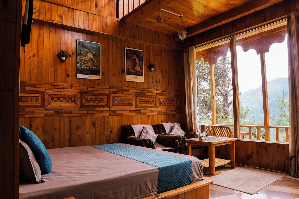 WOW Treehouse & Cottages