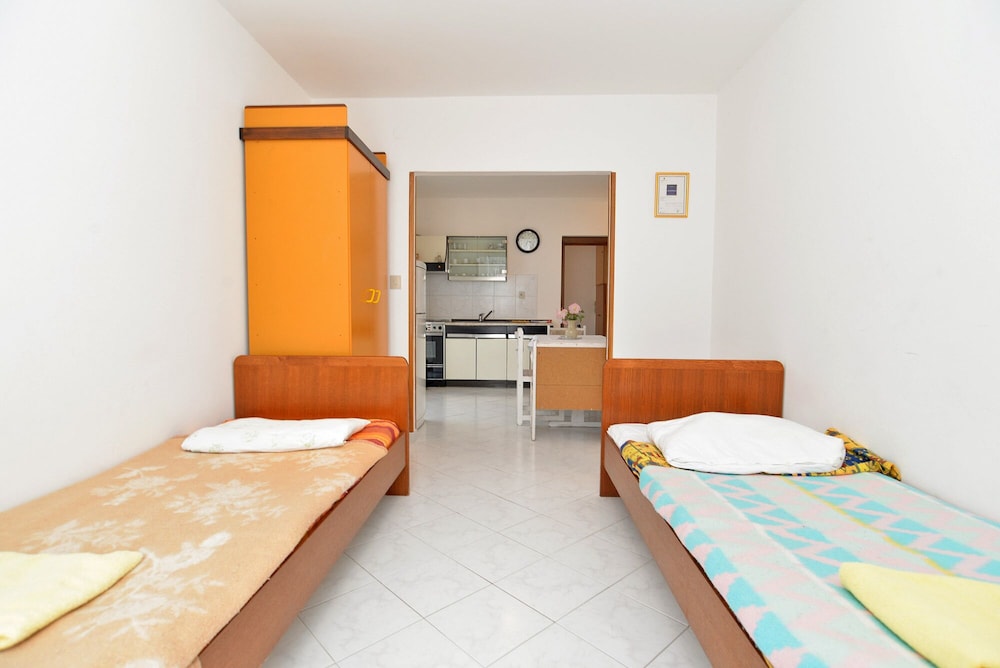 Apartment Josip 828