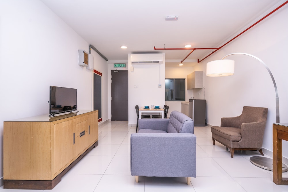 OYO Home 89596 Amazing 2br 3 Towers