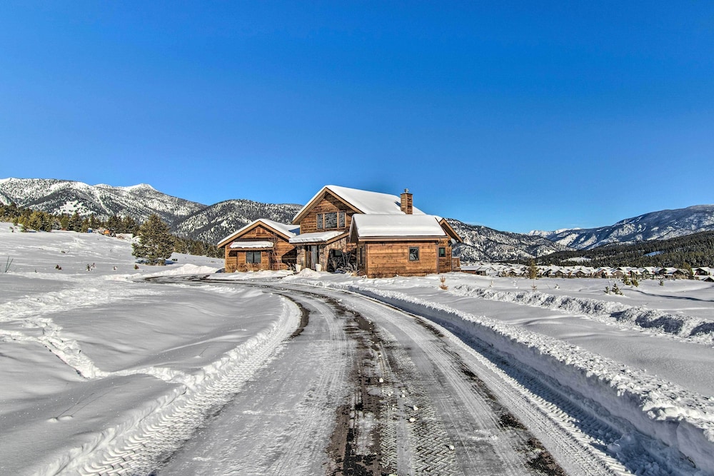 Spacious Big Sky Cabin w/ Hot Tub & Grill! view 2