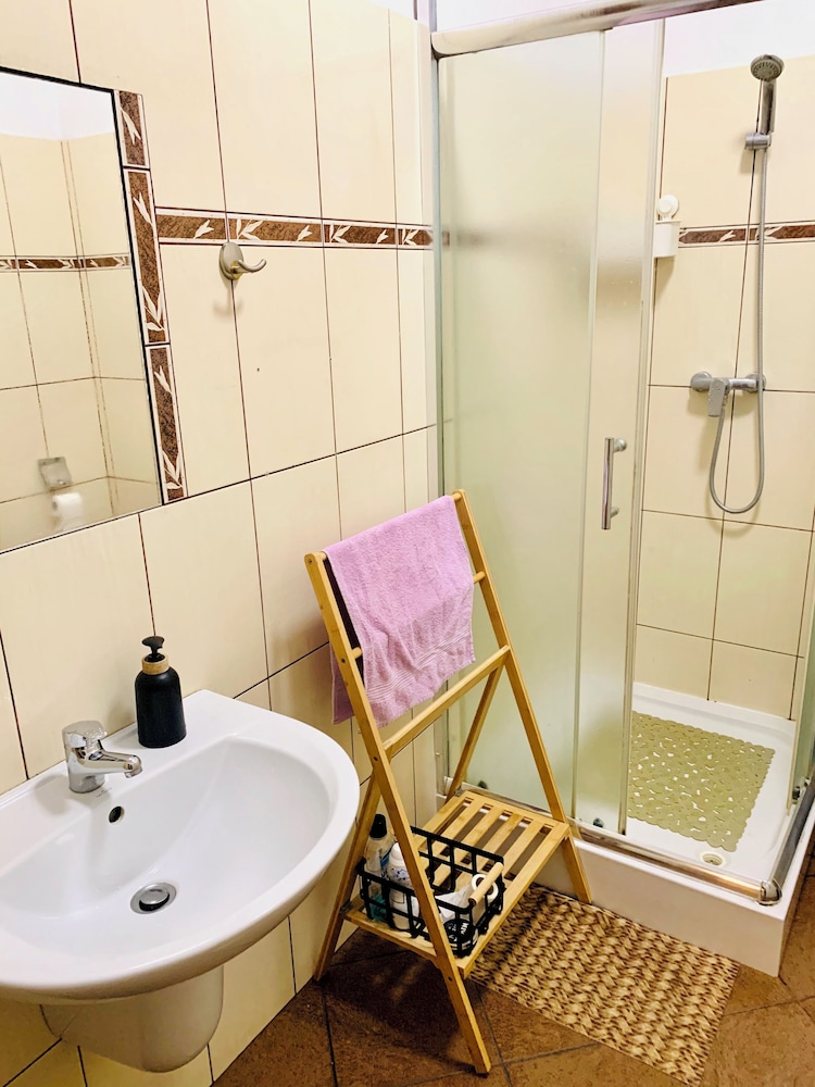 Happy House Hostel. Poznan