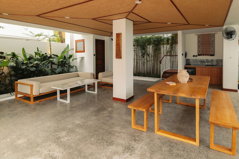 Treetop Villas
