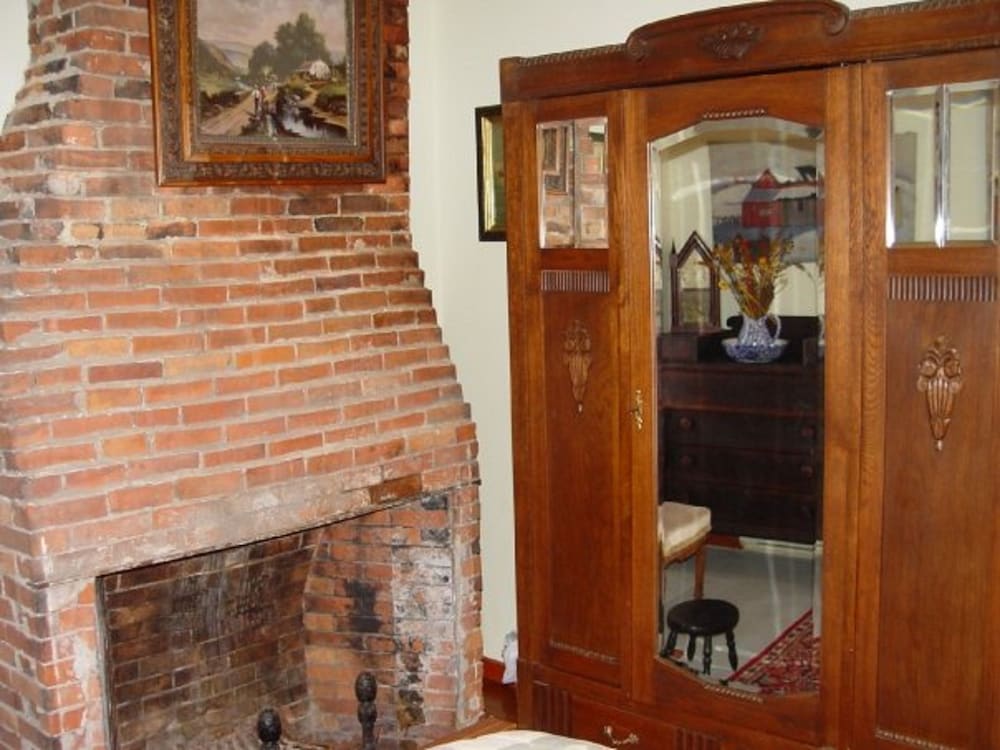 Old Winterport Commercial House