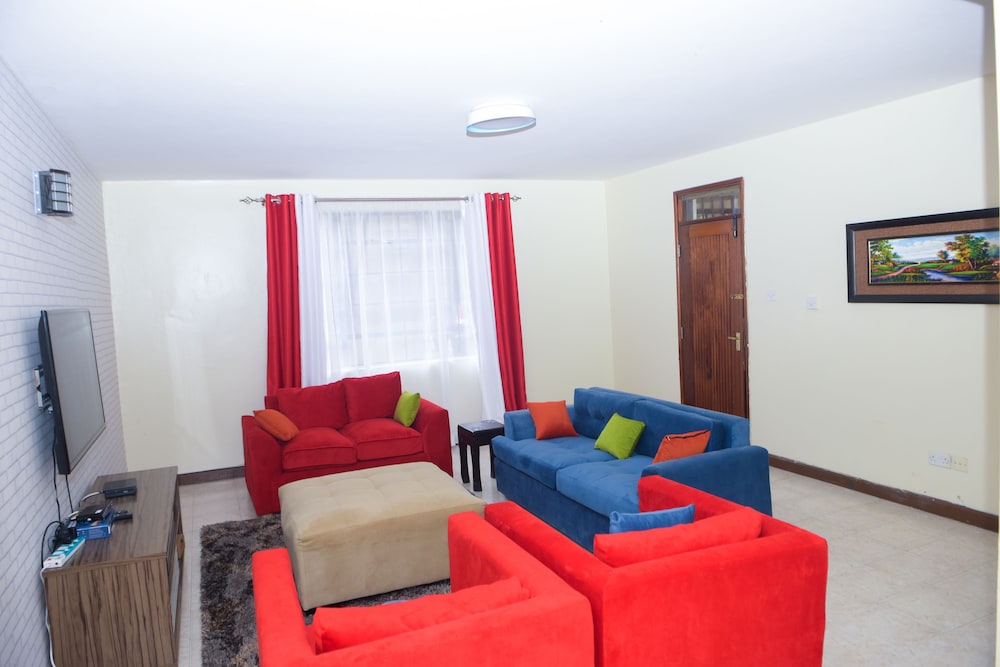 Cozy and Furnished 1 Bedroom Apartment