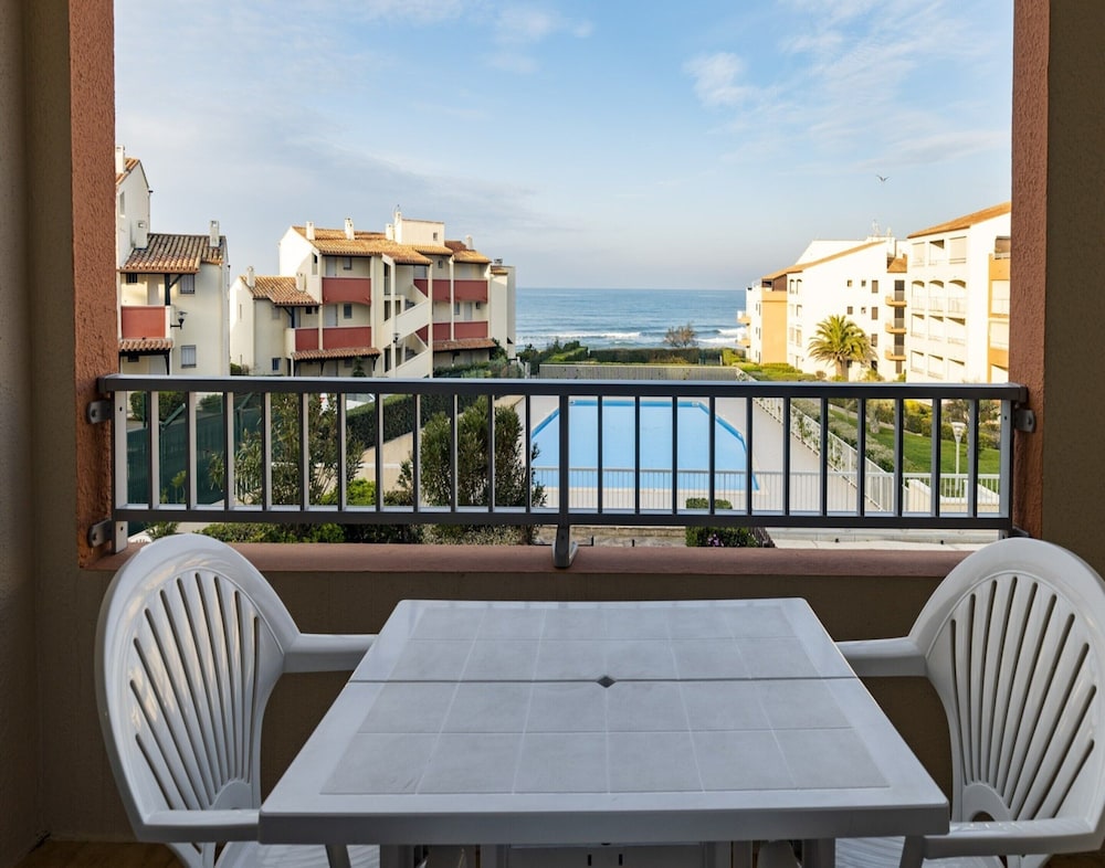 Seaside Aparatment in Agde