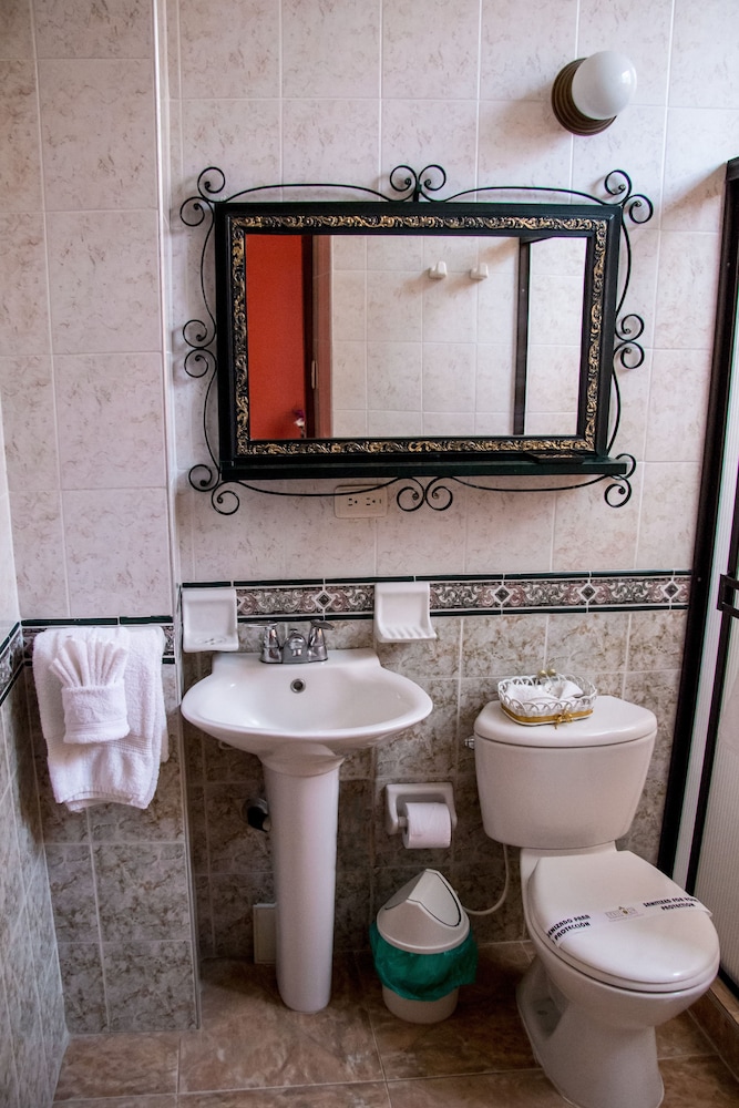 Hotel 721 - Property Image 6