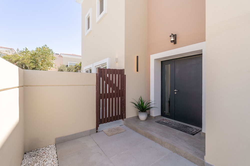 Luxury 4BR Villa-al Reem 3-perfect Family Getaway