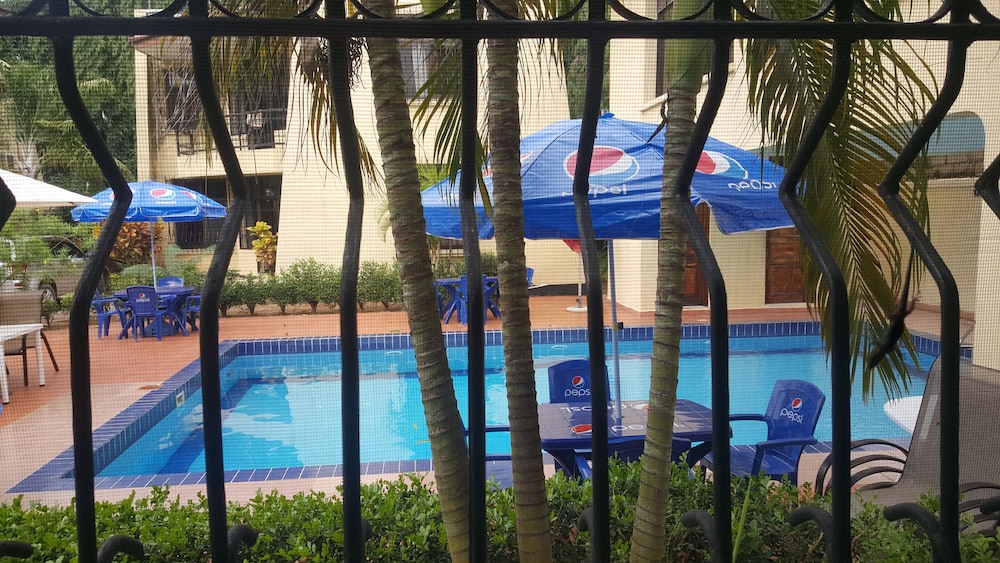 Hunch Backpackers Hostel