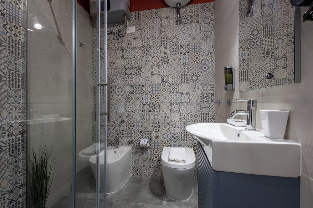 Cornelia Vatican Suites