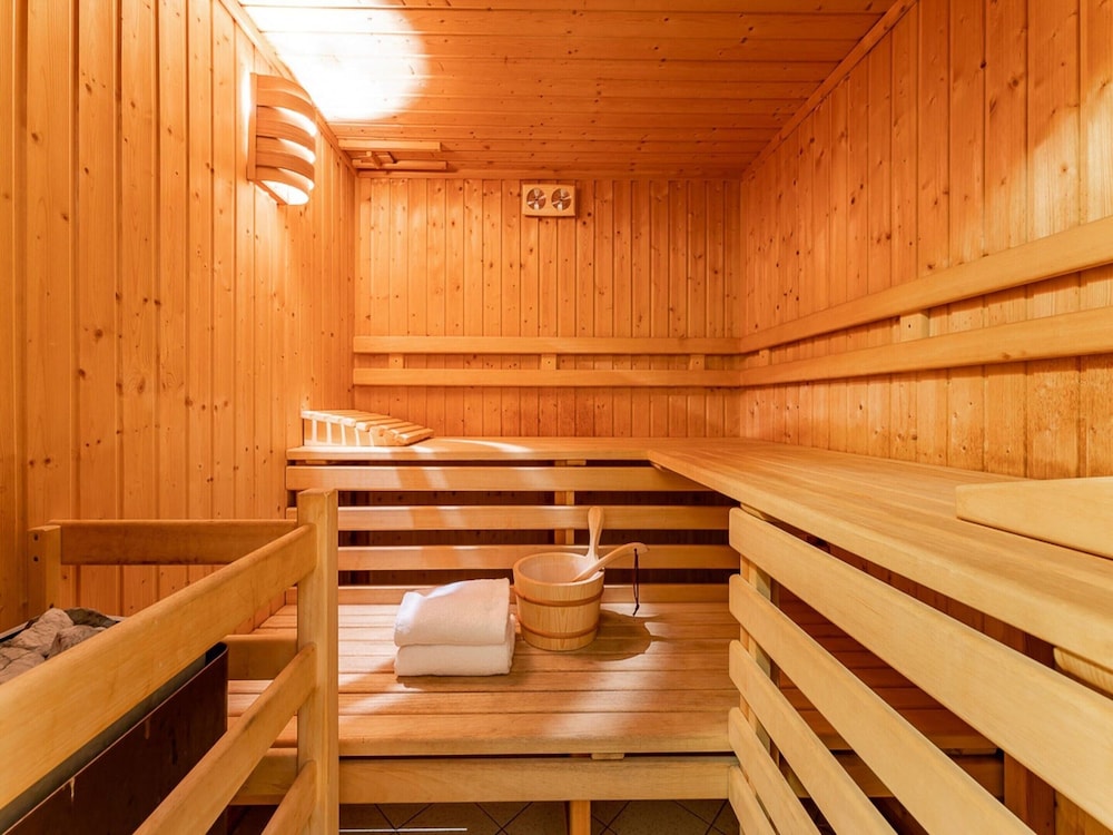 Chalet in Konigsleiten Near Ski Bus