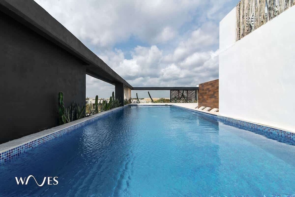 Great Located W/private Pool + Fully Equipped Gym