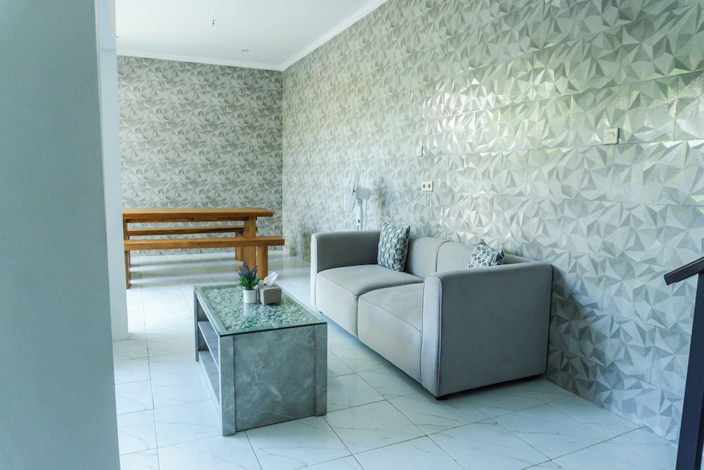 Euro House at Ubud Countryside