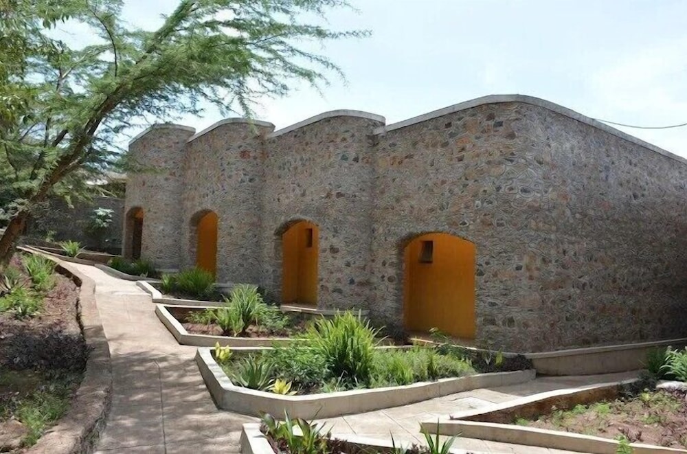 Mara Sun Lodge