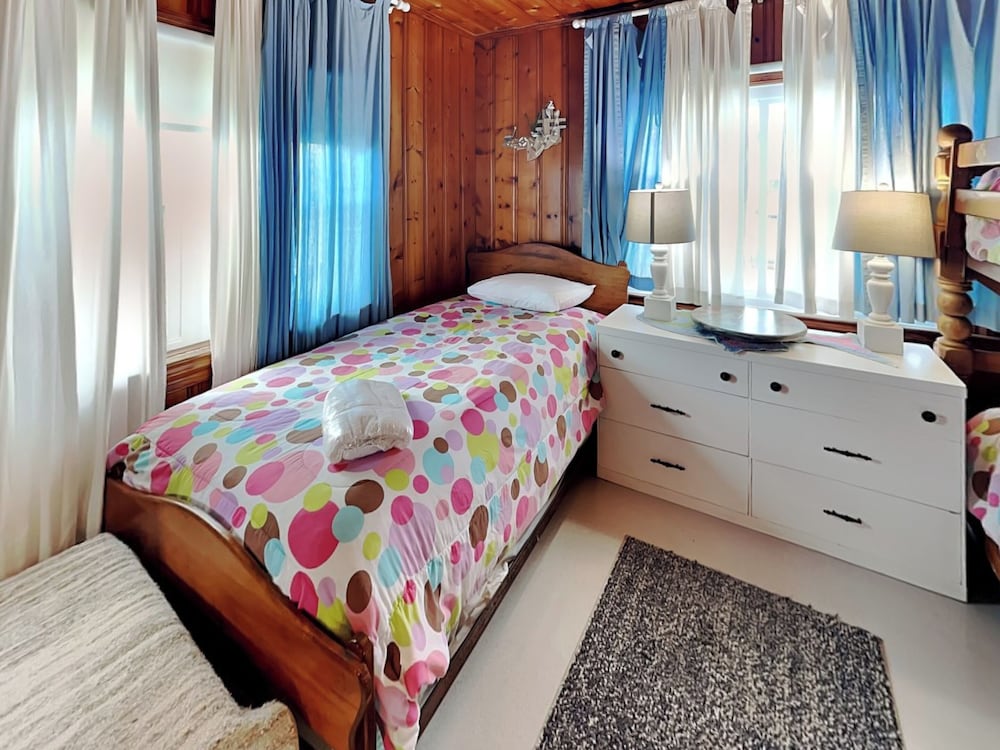 Pana-Sea-A by Topsail Realty