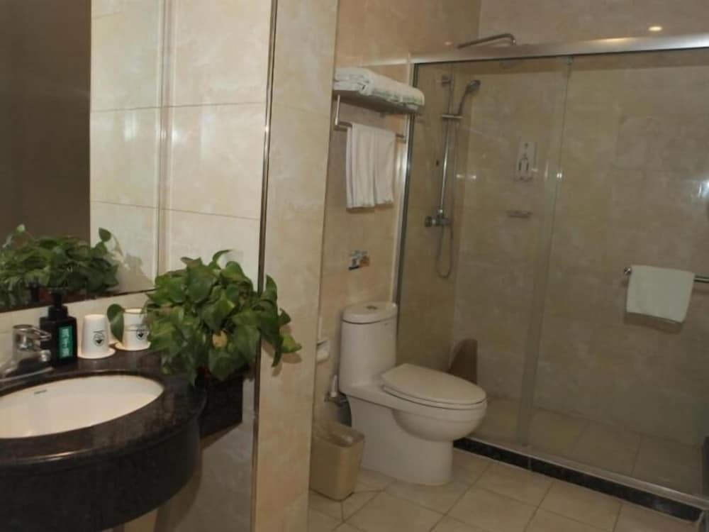 GreenTree Inn Tianjin Wuqing District West Yongyang Road Florentia Village Express Hotel