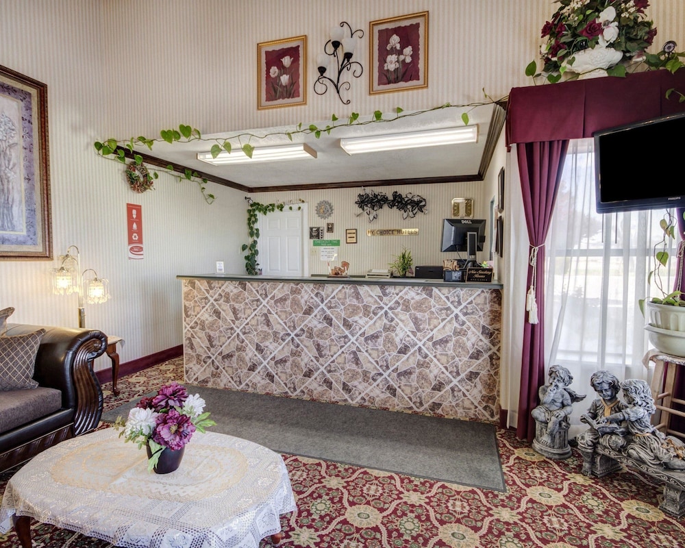 Econo Lodge Van Horn view 4