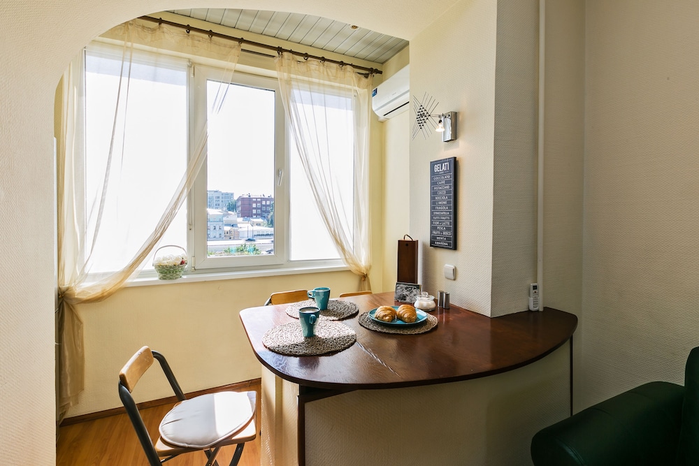 GM Apartment 1 Volkonskiy 15