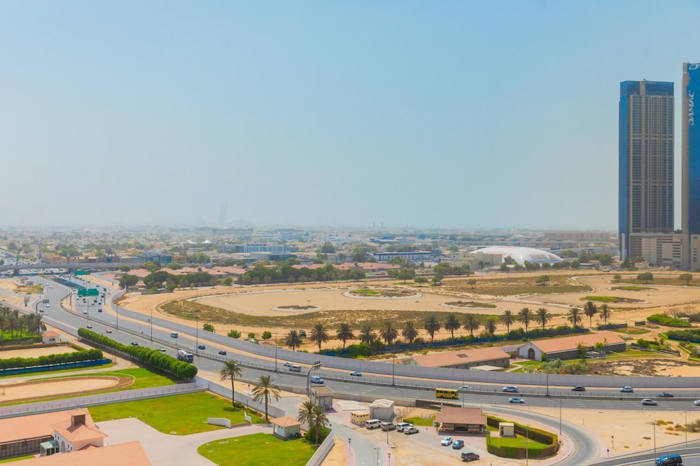 DXB - The Atria Residences - 1404 - DT