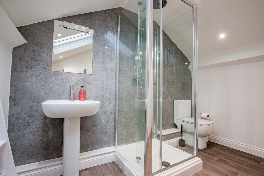 Host Stay Park Street Abode