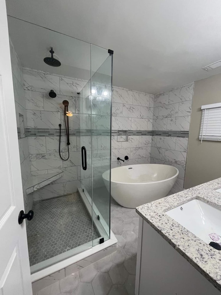 Southern Collective Sleeps8 Airport-beltline