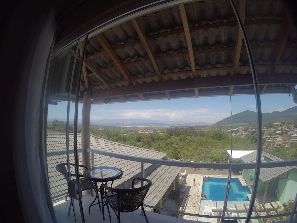 Pousada Penedo House