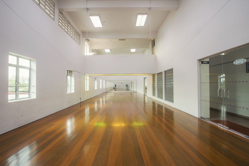 YMCA International Hostel