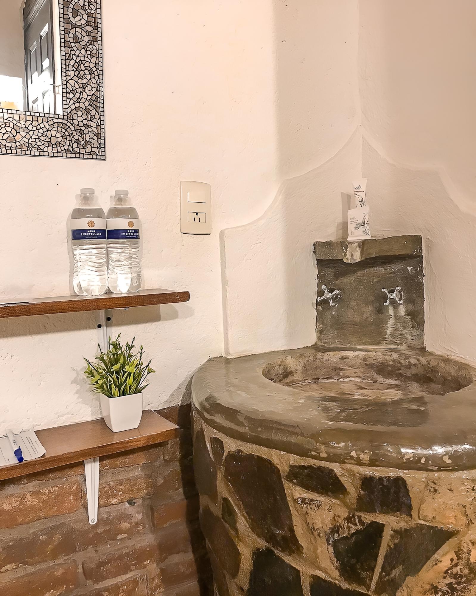 Photo 18