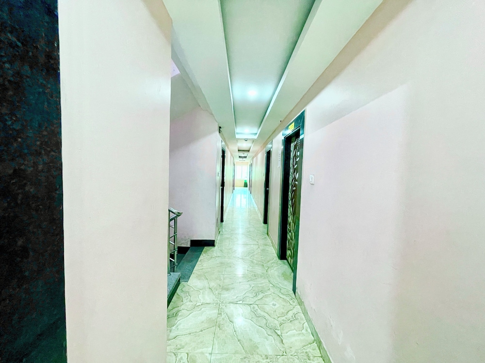 Hotel President Inn -near Temple & Beach