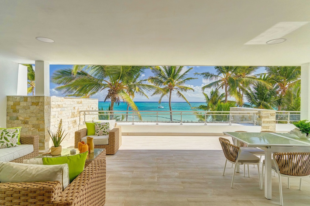 Costa Atlantica Beach Condos