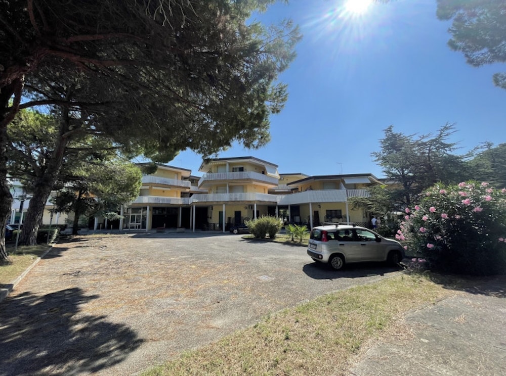 Cozy Flat in Bibione's Thermal Area