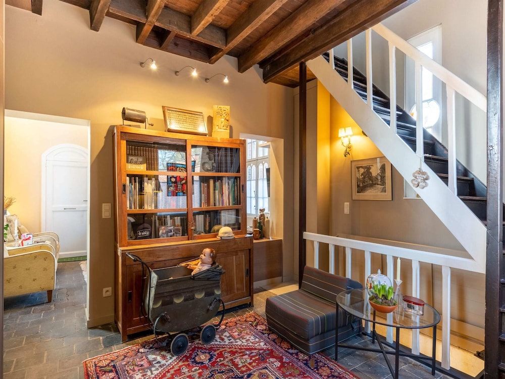Apartment in Kruibeke Wissekerke Castle