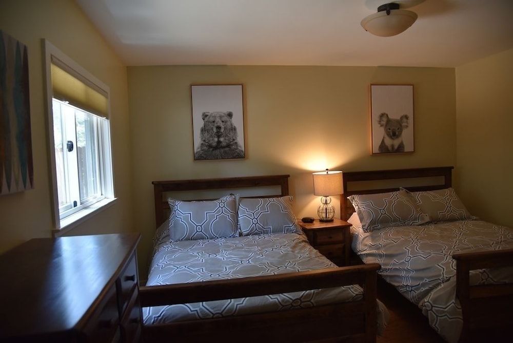 2375s Sierra House Retreat 4 Bedroom Home
