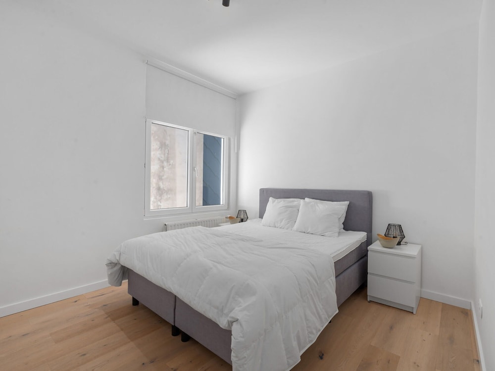 Renovated Apartment for Family