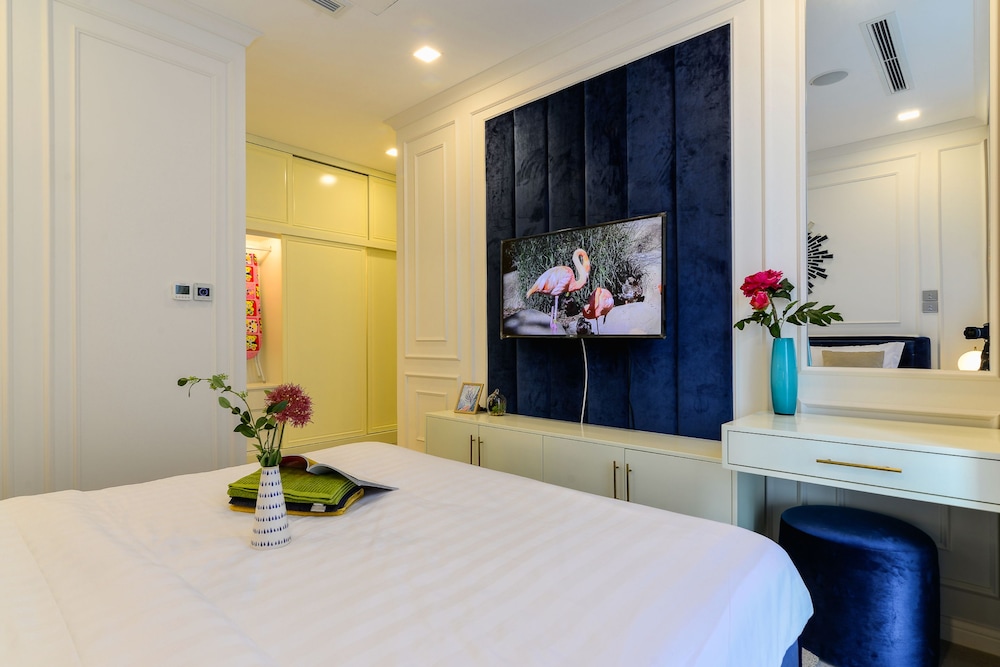 Saigon House Vinhomes Golden River