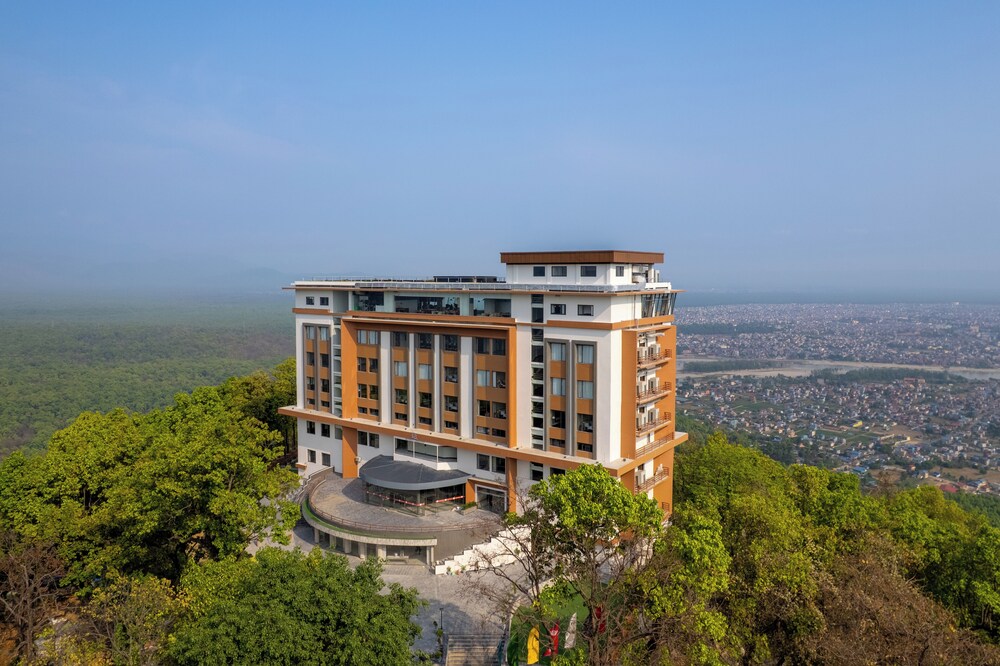 Ila Hotels and Resorts Maulakali